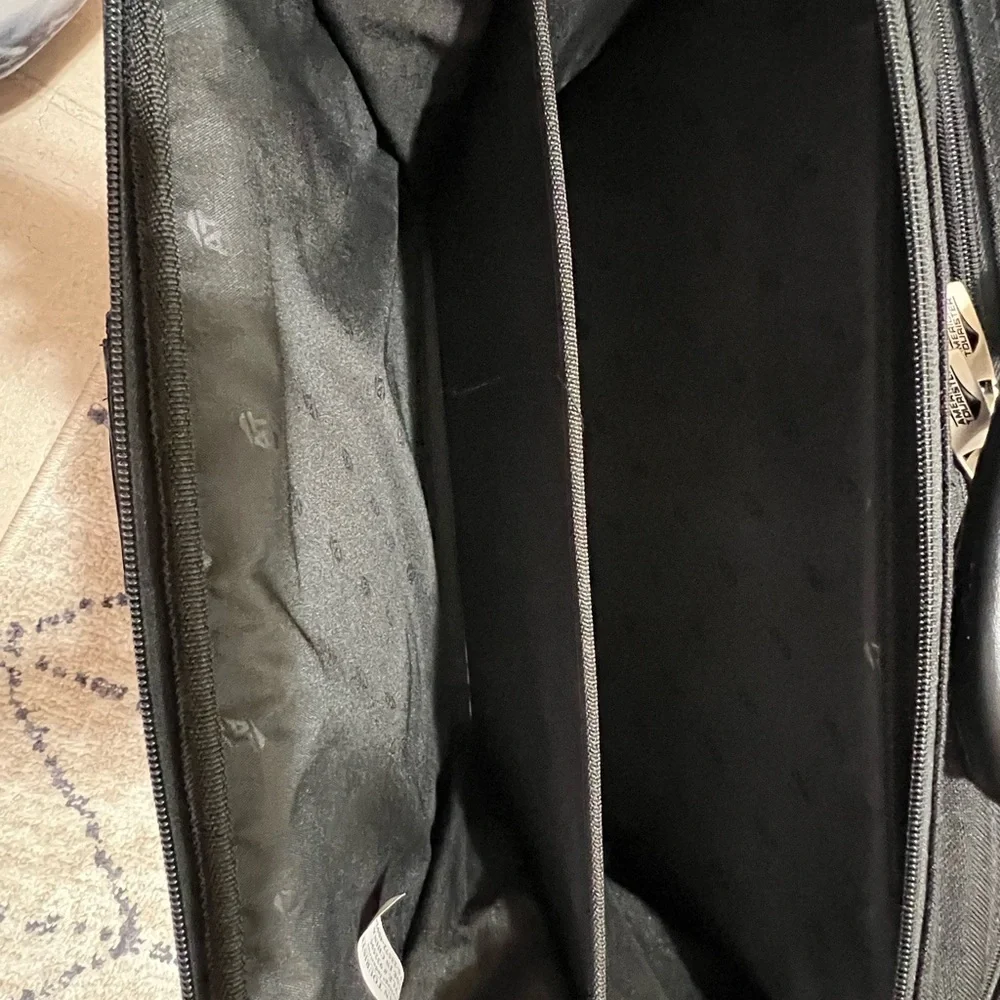 American Tourister Laptop Bag Case Briefcase